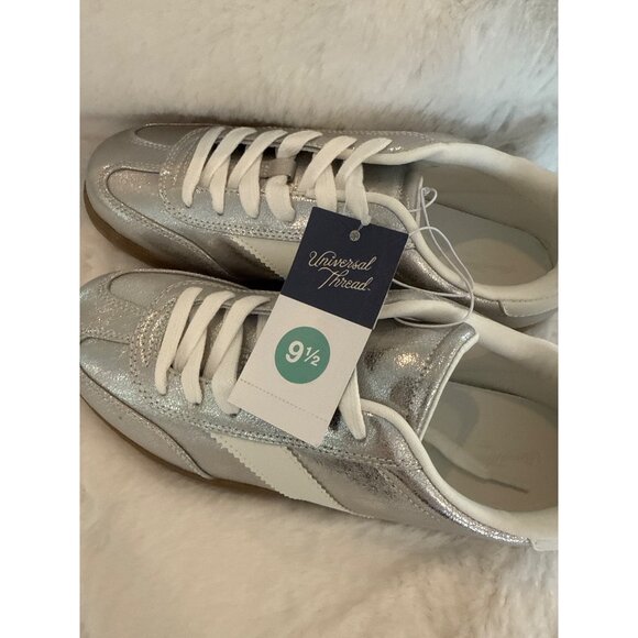 UNIVERSAL THREAD size 9.5 Spencer Fashion Sneakers Memory Foam Silver - Picture 6 of 8